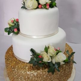 Photo---Engagement-Cake